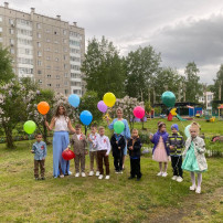 Первый выпускной Первый выпускной.